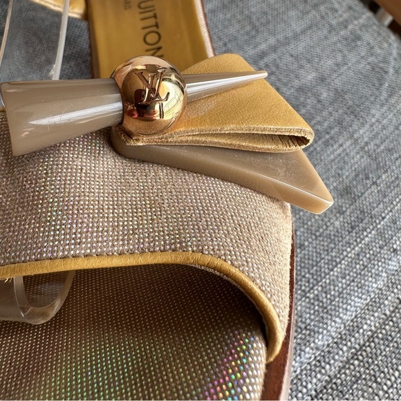 Louis Vuitton LV Vintage Slingback Heels Butter Yellow and tan Size EU 37.5 - Picture 4 of 11